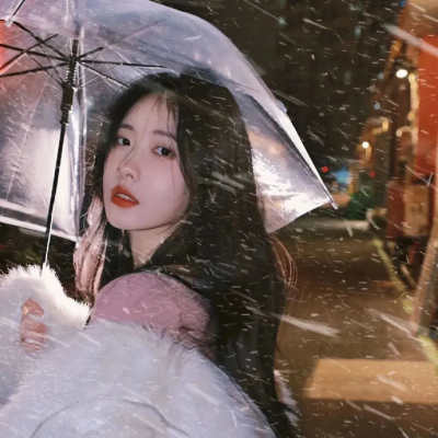 满城尽带黄金甲