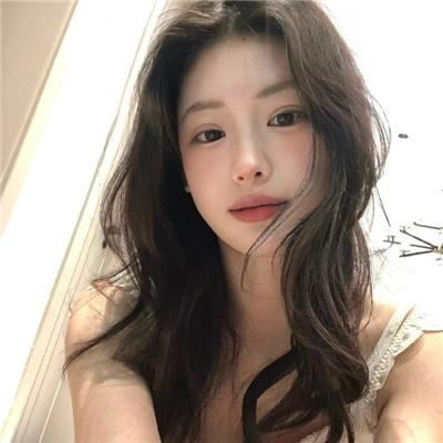 闪婚后，亿万千金身份藏不住了